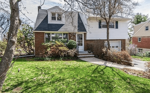 425 West Avenue, Northvale